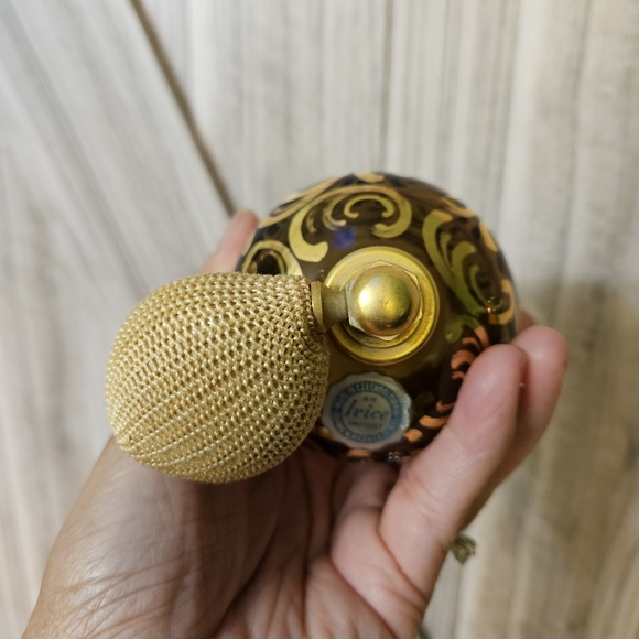 Irice Vintage  Czechoslovakian Glass Atomizer 1940 Perfume Bottle, Hand Painted  - Picture 5 of 13